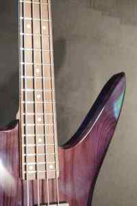 SteelBassBodyDetailII