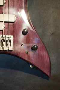 SteelBassBodyDetailIII SteelBassBodyDetailIII